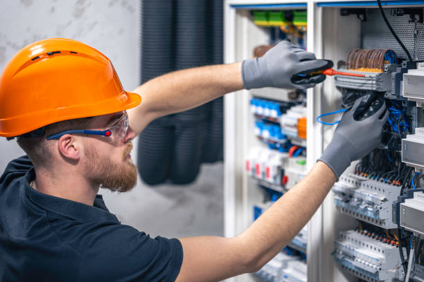Best Electrical Outlet Repair  in Lindenhurst, NY